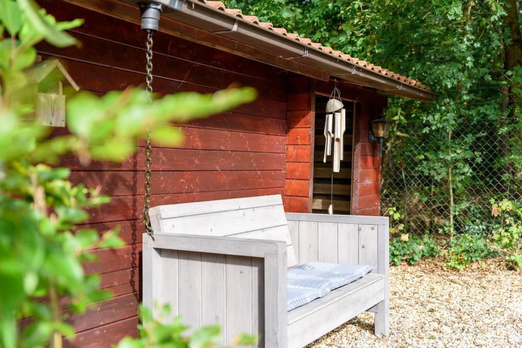Spacious Wooden Cottage With Infra-Red Sauna At Veluwe Putten Eksteriør bilde